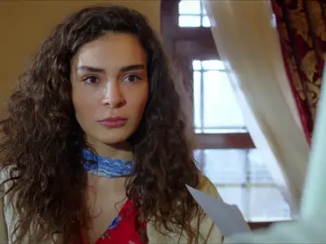¿Quién es el verdadero padre de Reyyan? Azize tiene la respuesta ¿Quién es el verdadero padre de Reyyan? Azize tiene la respuesta