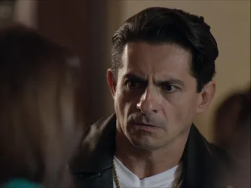 Efraín, marido de Sofía Efraín, marido de Sofía