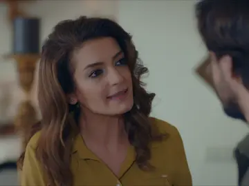 La madre de Selim le desvela el secreto más oscuro: "Tu padre mató a Riza" La madre de Selim le desvela el secreto más oscuro: "Tu padre mató a Riza"