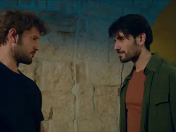 ¿Por qué se conocen Harun y Aslan Aslanbey? ¿Por qué se conocen Harun y Aslan Aslanbey?