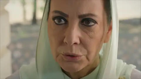 Azize visita a Aslan: "He venido a pedirte que te vayas" Azize visita a Aslan: "He venido a pedirte que te vayas"