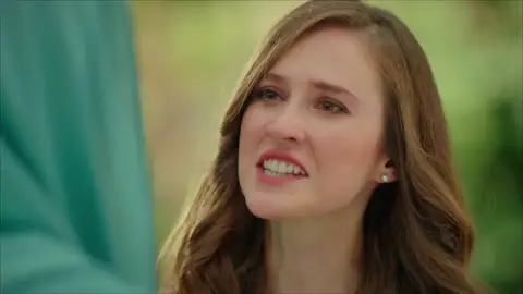 Gonül planta cara a Azize: "Eres una asesina, abuela" Gonül planta cara a Azize: "Eres una asesina, abuela"