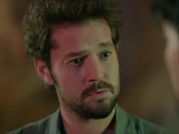 Harun avisa a Aslan: "Gonül sospecha que estás enamorado de Reyyan" Harun avisa a Aslan: "Gonül sospecha que estás enamorado de Reyyan"