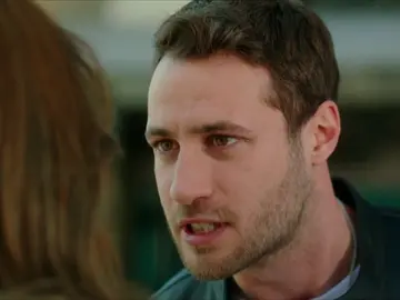 Cenk se niega a casarse con Ceren: "Estoy locamente enamorado de Cemre" Cenk se niega a casarse con Ceren: "Estoy locamente enamorado de Cemre"