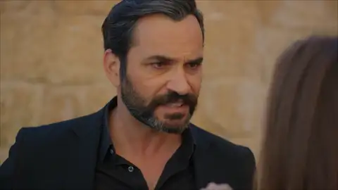 Cihan se venga de Gonül: "Irás a ver a tu abuela y le dirás que has matado a Miran" Cihan se venga de Gonül: "Irás a ver a tu abuela y le dirás que has matado a Miran"