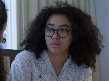 La madre de Betty lo sabe todo La madre de Betty lo sabe todo