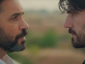 Comienza una nueva alianza: "Terminaré con el reinado de mi abuela si me ayudas" Comienza una nueva alianza: "Terminaré con el reinado de mi abuela si me ayudas"