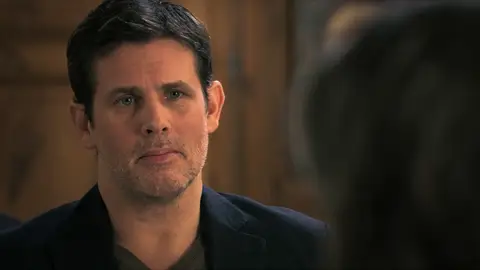 Laurence quiere llevarse a Mia Rescate en los Alpes