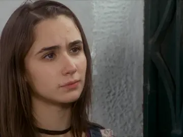 Declaración de amor en 'Caer en tentación': "Estoy enamorado de ti, Lola" Declaración de amor en 'Caer en tentación': "Estoy enamorado de ti, Lola"