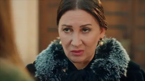Füsun llega para cambiar las normas de los Aslanbey Füsun llega para cambiar las normas de los Aslanbey