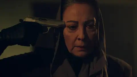 ¿Dónde está Dilsah? Sólo Füsun sabe la respuesta ¿Dónde está Dilsah? Sólo Füsun sabe la respuesta