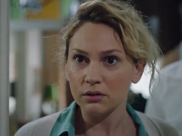 Inci y Han, descubiertos, decepcionan a sus familias tras un tierno beso: “Qué vergüenza” Inci y Han, descubiertos, decepcionan a sus familias tras un tierno beso: “Qué vergüenza”