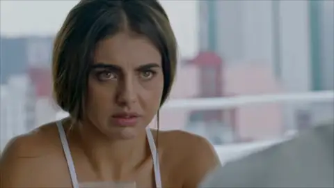 Traicionar a Erick o volver a la cárcel: Lari tiene que decidir Traicionar a Erick o volver a la cárcel: Lari tiene que decidir