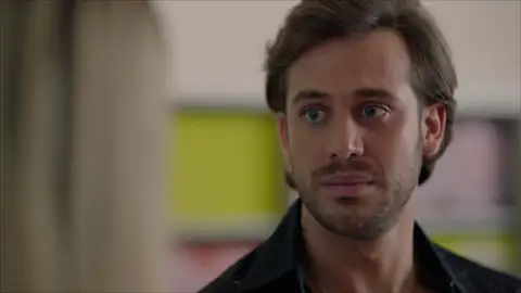 "Tenemos que hablar": Diana anuncia malas noticias para Charly "Tenemos que hablar": Diana anuncia malas noticias para Charly