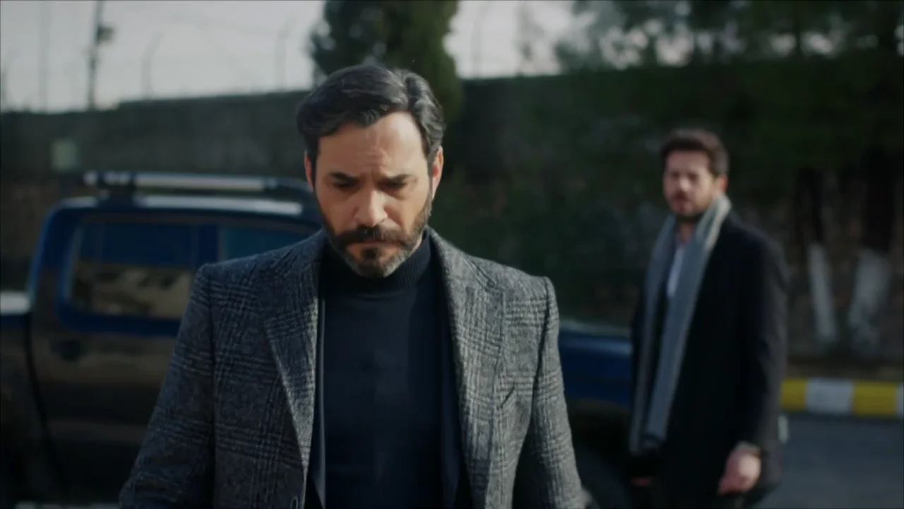 Cihan, dispuesto a ir a la cárcel para proteger a Yaren Cihan, dispuesto a ir a la cárcel para proteger a Yaren