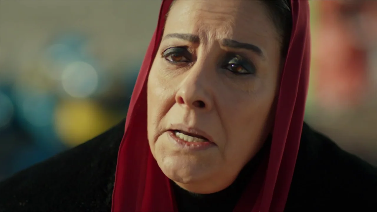 La conversaci&oacute;n pendiente entre Azize y Hazar: &iquest;La aceptar&aacute; como madre?