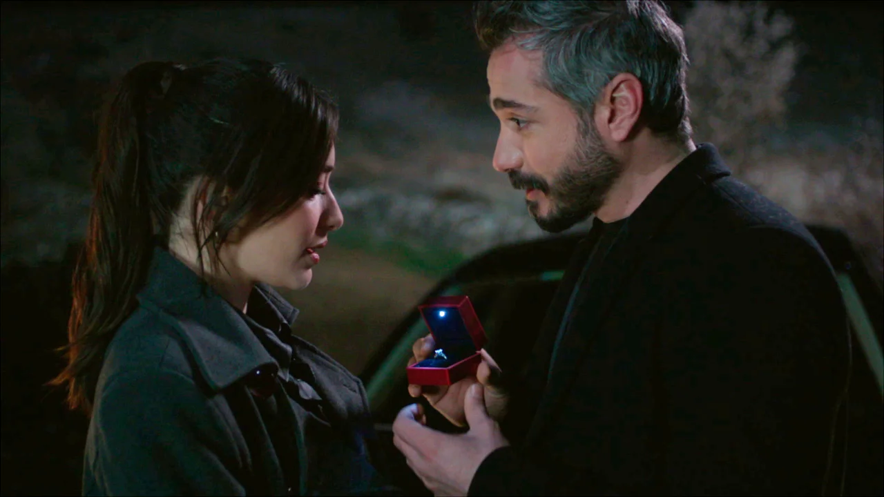 Zeynep y Firat Hercai