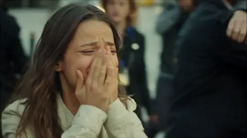 Cihan, Hazal y Rahmi detenidos por el asesinato de Teoman Cihan, Hazal y Rahmi detenidos por el asesinato de Teoman