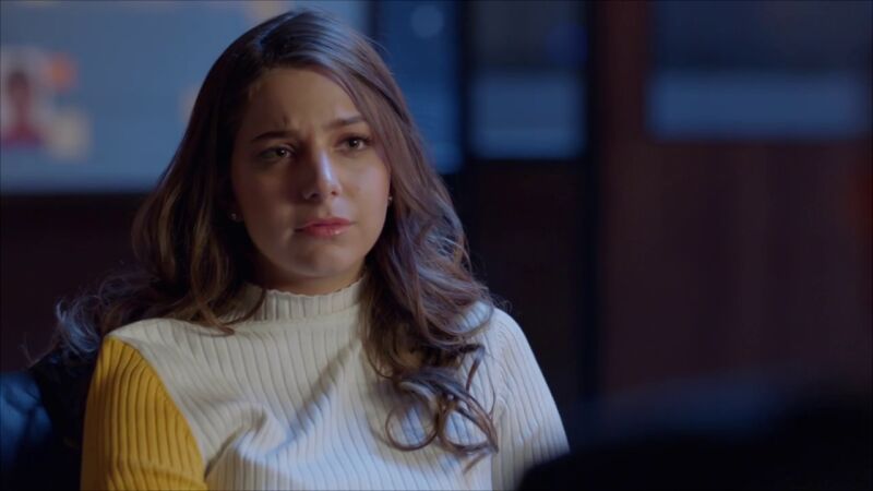 Vanesa acude a la policía: ¿Traicionará a Charly?