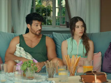 Özgur y Ezgi Özgur y Ezgi