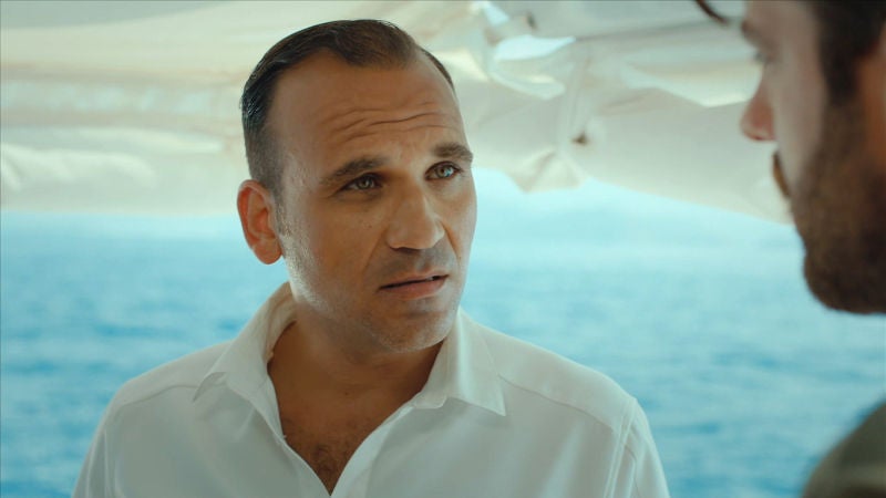 Los consejos sobre el amor de Levent a Ozan