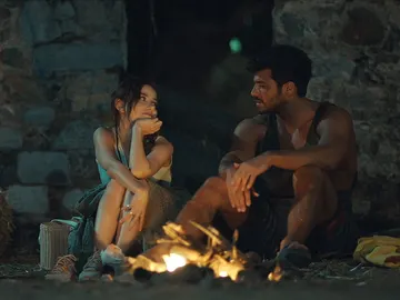 Ezgi y Özgur Ezgi y Özgur