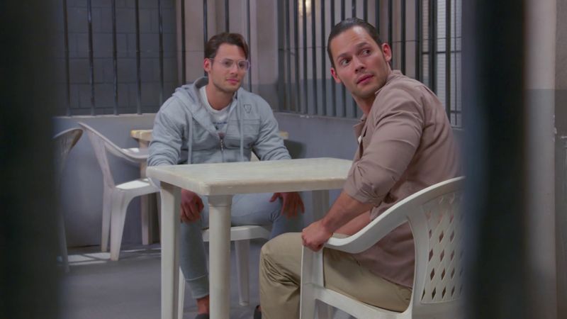 Gael, cegado por los trucos de su hermano biológico Rommel, cae en todas sus trampas