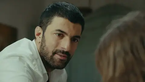 Los esfuerzos de Sancar para congeniar con Melek Los esfuerzos de Sancar para congeniar con Melek