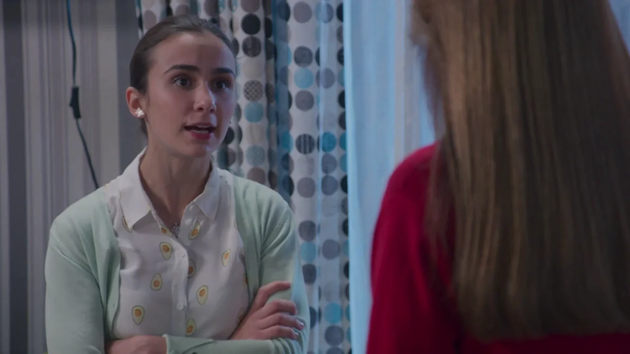 "Me voy porque no quiero estar cerca de nada que tenga que ver con Gael", Dafne se sincera con Bárbara. Dafne va a abandonar la casa de Bárbara, pero no sin antes dejarle claro que su hijo no es tan bueno como ella se cree.