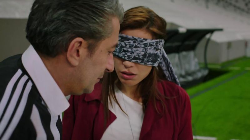 Descubre la increíble sorpresa que Cihan le ha preparado a Ayşe