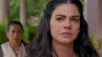 La tristeza que sentía Fernanda por la muerte de Santiago se ha transformado en rabia y hará lo que sea  necesario para vengar la muerte de su marido.