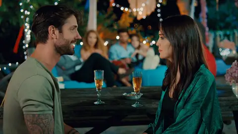 Ozan pide a Deniz Ozan pide a Deniz