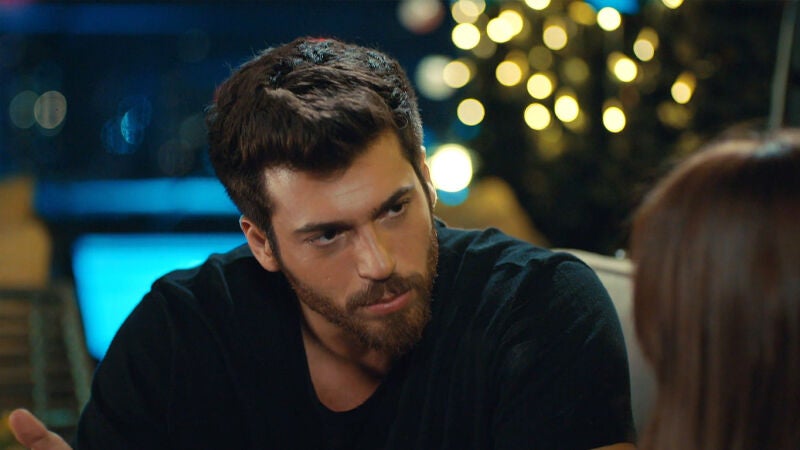 Özgur y Ezgi se hacen una inolvidable y mutua declaración de amor