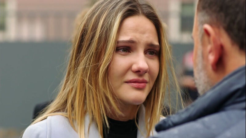 Hazal se quita un enorme peso de encima y Harum sospecha