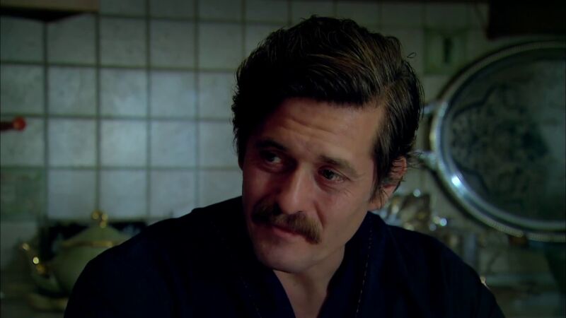 Soner y Bahar dan rienda suelta a su pasión