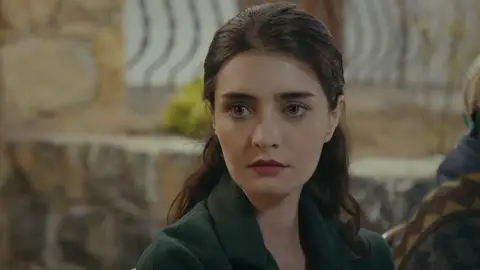 Un anónimo manda unas fotografías comprometedoras de Nare y Sancar a todo el pueblo Un anónimo manda unas fotografías comprometedoras de Nare y Sancar a todo el pueblo