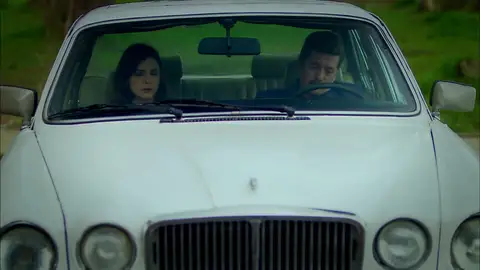 Soner intenta hacer entrar en razón a Bahar pero la decisión está tomada: Bahar se va definitivamente Soner intenta hacer entrar en razón a Bahar pero la decisión está tomada: Bahar se va definitivamente