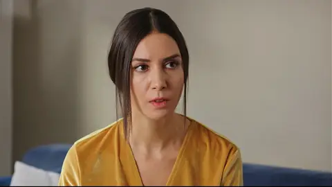 Candan, decepcionada Paramparça: Vidas cruzadas