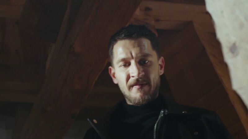 Akin pone entre las cuerdas a Gediz: 