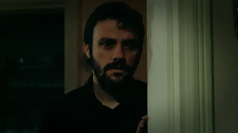 Hakan busca la redención Mar de amores
