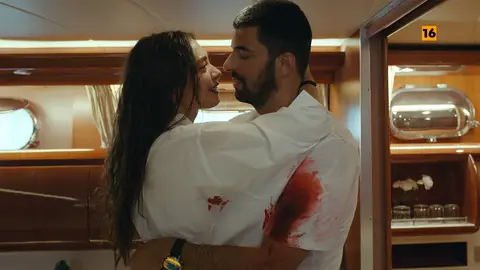 Nare y Sancar La hija del embajador