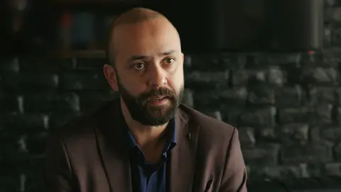 Damir Paramparça: Vidas cruzadas