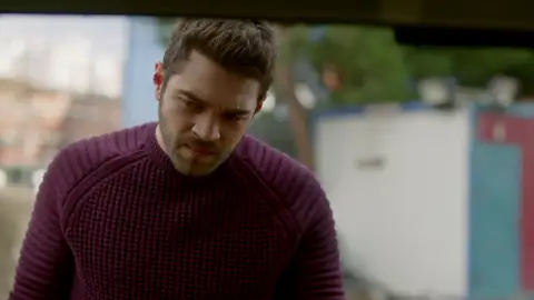 La brutal pelea de Savas y Oktay llega a límites insospechados, ¿cómo acabará? La brutal pelea de Savas y Oktay llega a límites insospechados, ¿cómo acabará?