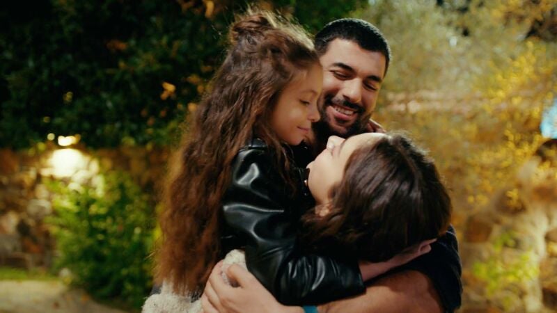 Sancar accede a las peticiones de su hija y recrea cómo le pidió matrimonio a Nare