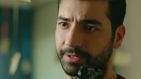 Khan, ex marido de Burcu Meryem