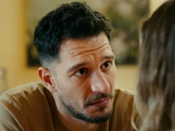 La declaración más sincera de Gediz a Sahra: "Algún día dejaré de amar a Nare y te amaré a ti" La declaración más sincera de Gediz a Sahra: "Algún día dejaré de amar a Nare y te amaré a ti"