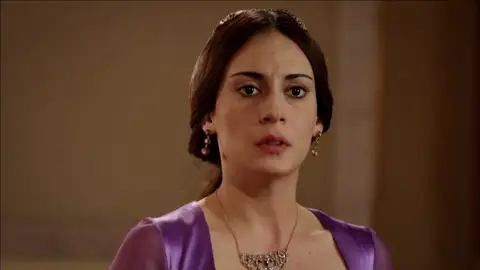 La concubina del príncipe Mustafá se encuentra mal y los médicos descubren por qué La concubina del príncipe Mustafá se encuentra mal y los médicos descubren por qué