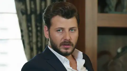 Zeynep y Cemre siguen con su lucha para liberar a Emre de la cárcel Zeynep y Cemre siguen con su lucha para liberar a Emre de la cárcel