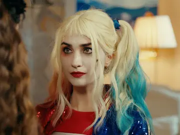 Mavi decide arriesgarse en solitario y va a por Melek Mavi decide arriesgarse en solitario y va a por Melek