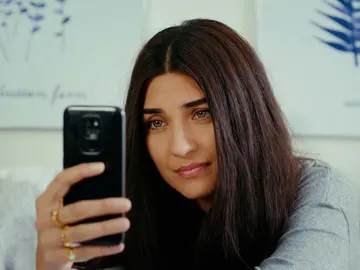 "¿Te puedo llamar mamá?" Melek le pide a Mavi un favor muy especial "¿Te puedo llamar mamá?" Melek le pide a Mavi un favor muy especial